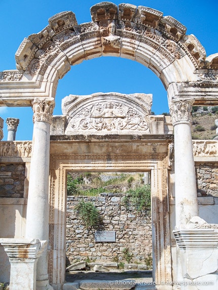 travelyesplease.com | Ephesus- Exploring an Ancient City