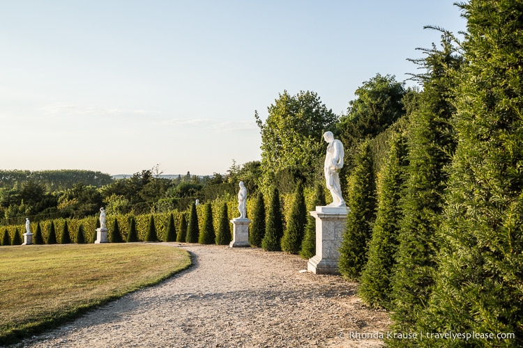 travelyesplease.com | The Palace of Versailles- History, Tour, and Tips for Visiting